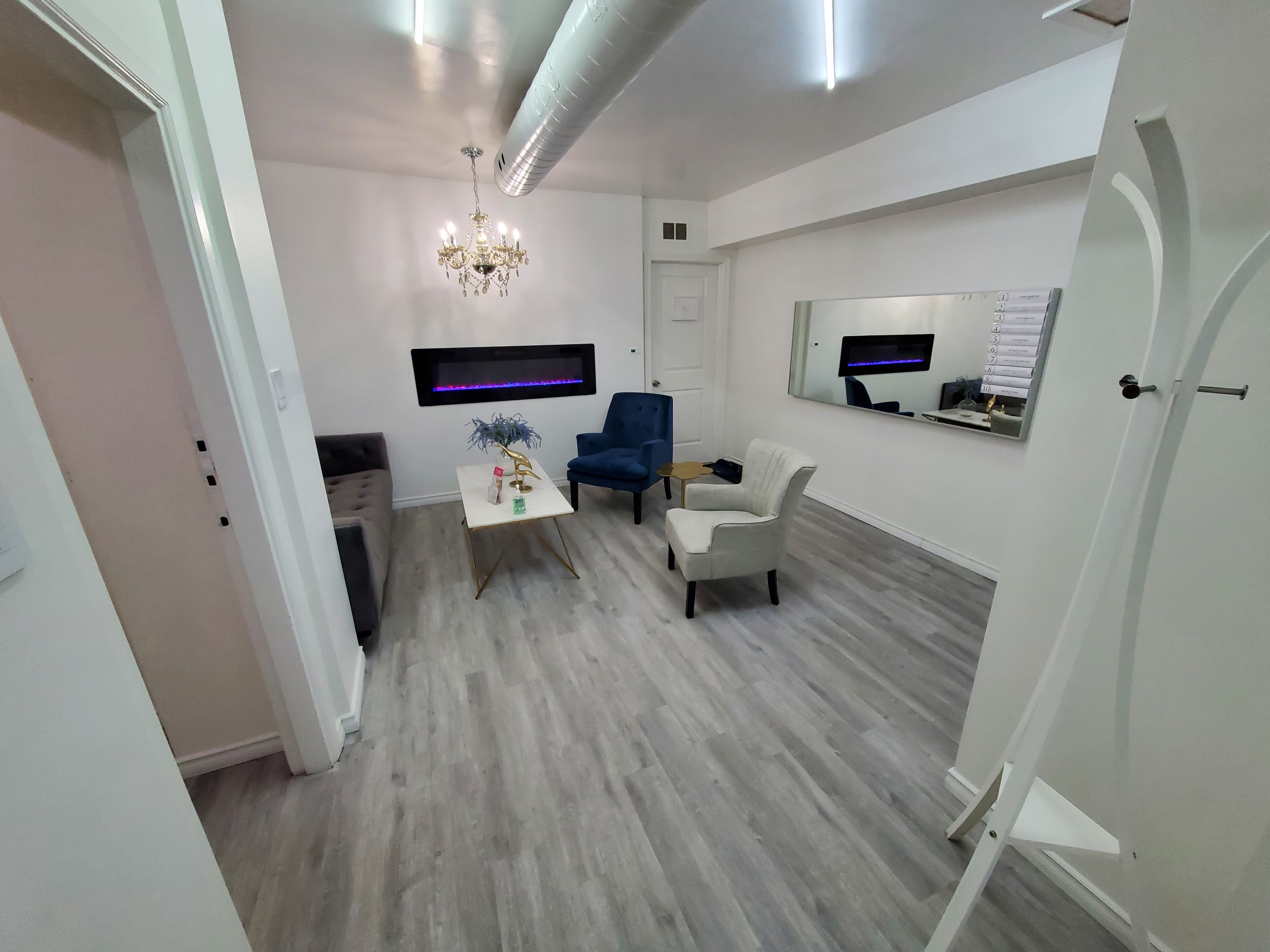 Slider Image 0